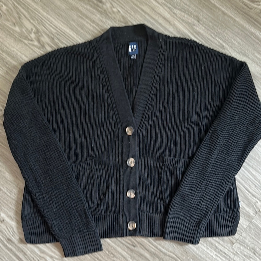Gap black cardigan